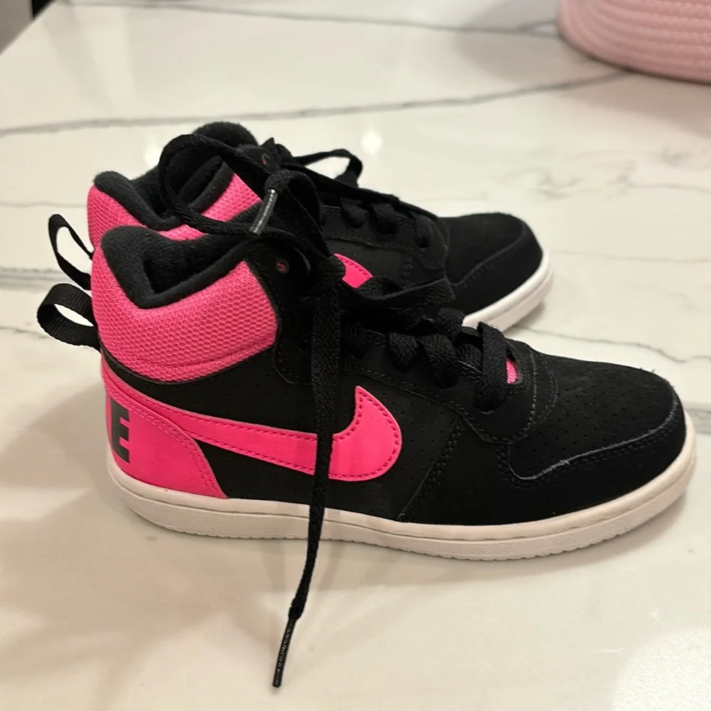 brand new no tags Nike high top black and pink sneakers size 12.5 girls!